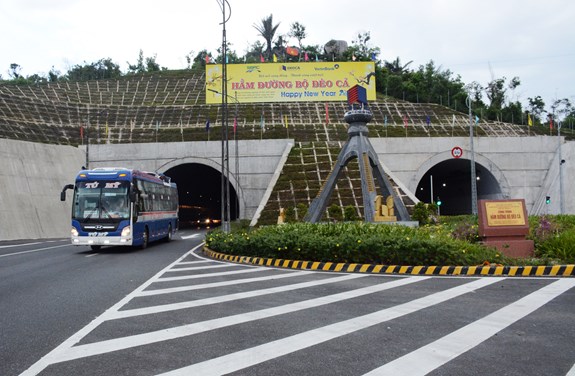 Cận cảnh những hầm đường bộ lớn nhất Việt Nam