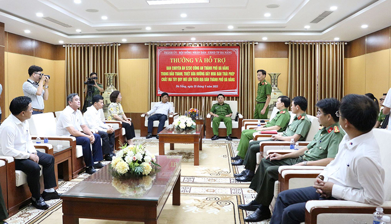 HHV phối hợp với Công An Đà Nẵng bắt tội phạm