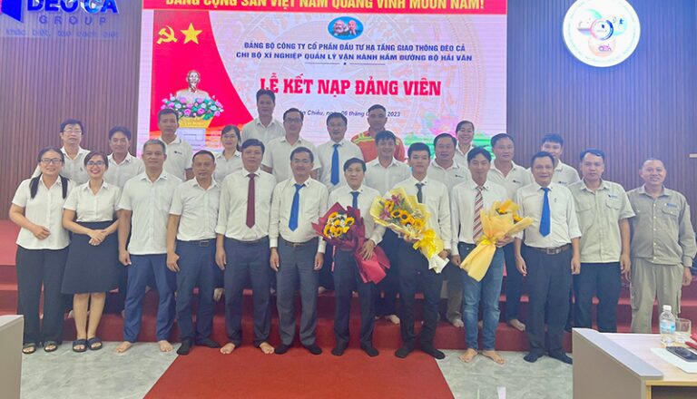 Đảng bộ HHV kết nạp đảng viên mới