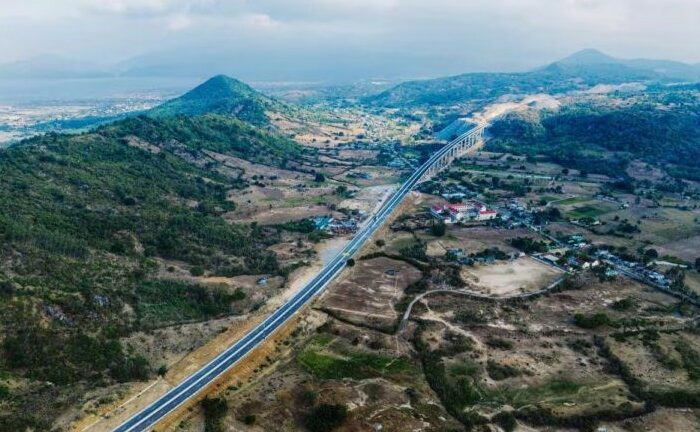 Panorama of Cam Lam – Vinh Hao Expressway worth nearly 9.000 billion, ready to open for traffic on April 30