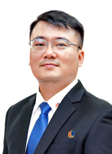 Mr Nguyen Le Bach