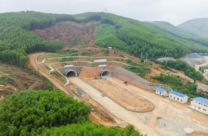 HHV đã nhận khoản hỗ trợ 1.180 tỷ đồng liên quan đến dự án hầm đường bộ qua Đèo Cả