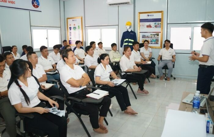 Tập đoàn Đèo Cả tài trợ học phí cho con em người lao động theo học tại Đại học Giao thông Vận tải TP. Hồ Chí Minh