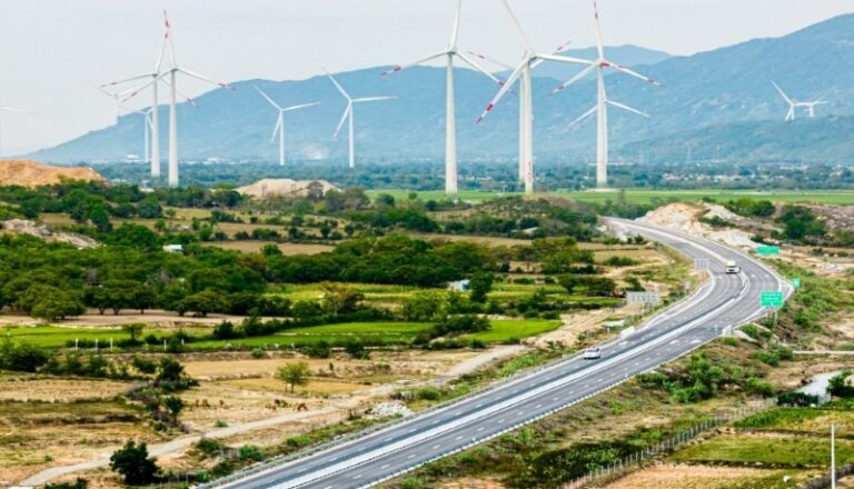 Hơn 3,1 triệu lượt xe qua cao tốc Cam Lâm – Vĩnh Hảo trong năm đầu vận hành
