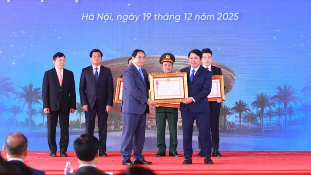 Tập đoàn Đèo Cả cùng các đơn vị thành viên nhận nhiều phần thưởng cao quý của Chủ tịch nước, Thủ tướng Chính phủ và Bộ Xây dựng