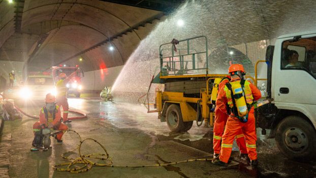 Diễn tập PCCC&CNCH hầm Đèo Cả