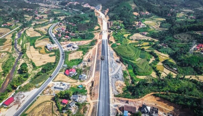 Dấu ấn Đèo Cả trên những tuyến cao tốc chiến lược