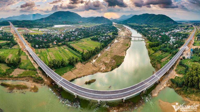 Quảng Ngãi – Hoài Nhơn, tuyến cao tốc được trông đợi nhiều năm chuẩn bị về đích